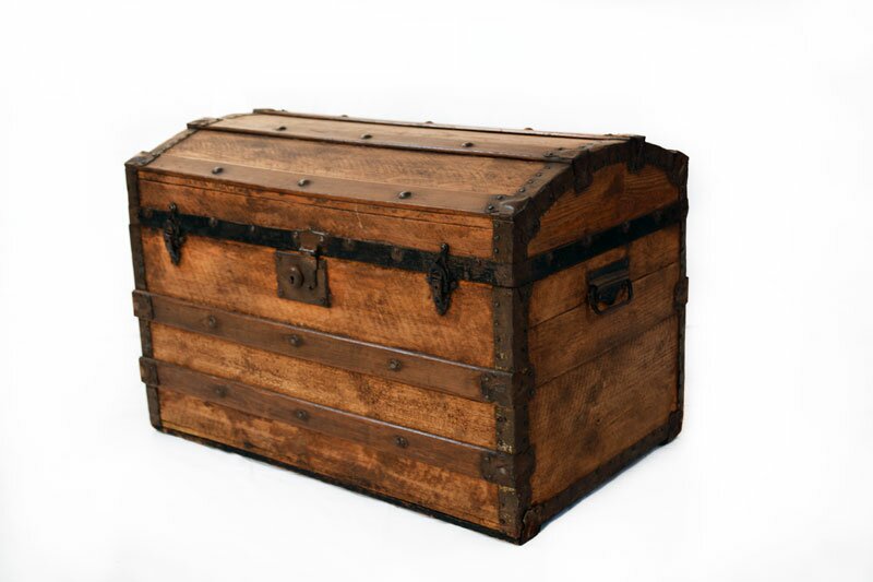 Pine Dome Steamer Trunk - Antique